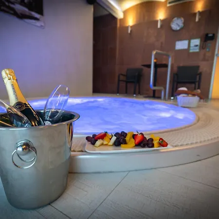 Peras Wellness Hotel Отель 4*