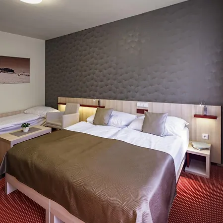 Отель Peras Wellness Hotel 4*