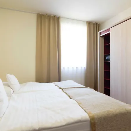 Peras Wellness Hotel Отель Лудвиков
