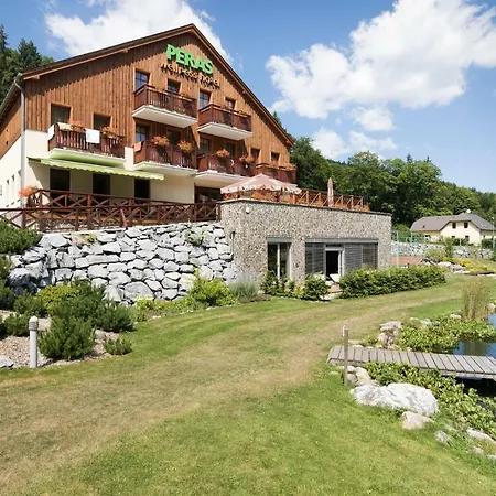 Peras Wellness Hotel Отель