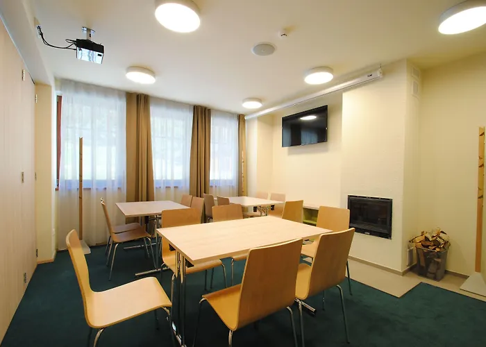 Peras Wellness فندق Ludvíkov