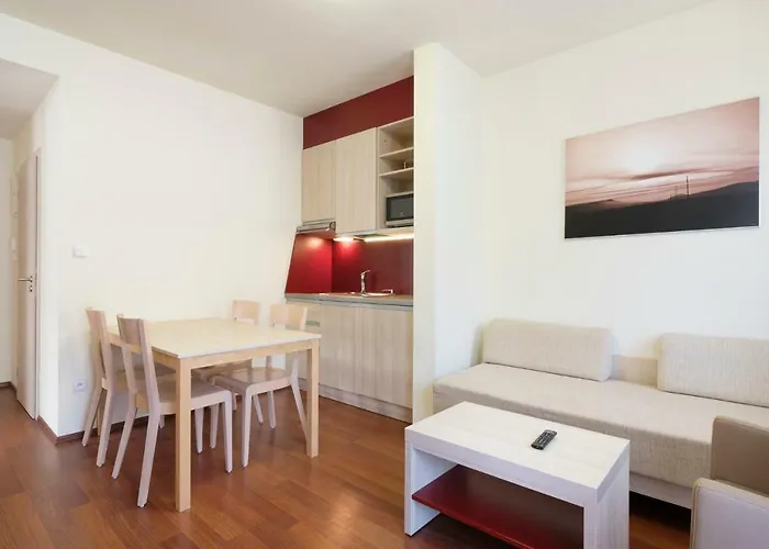 Peras Wellness فندق